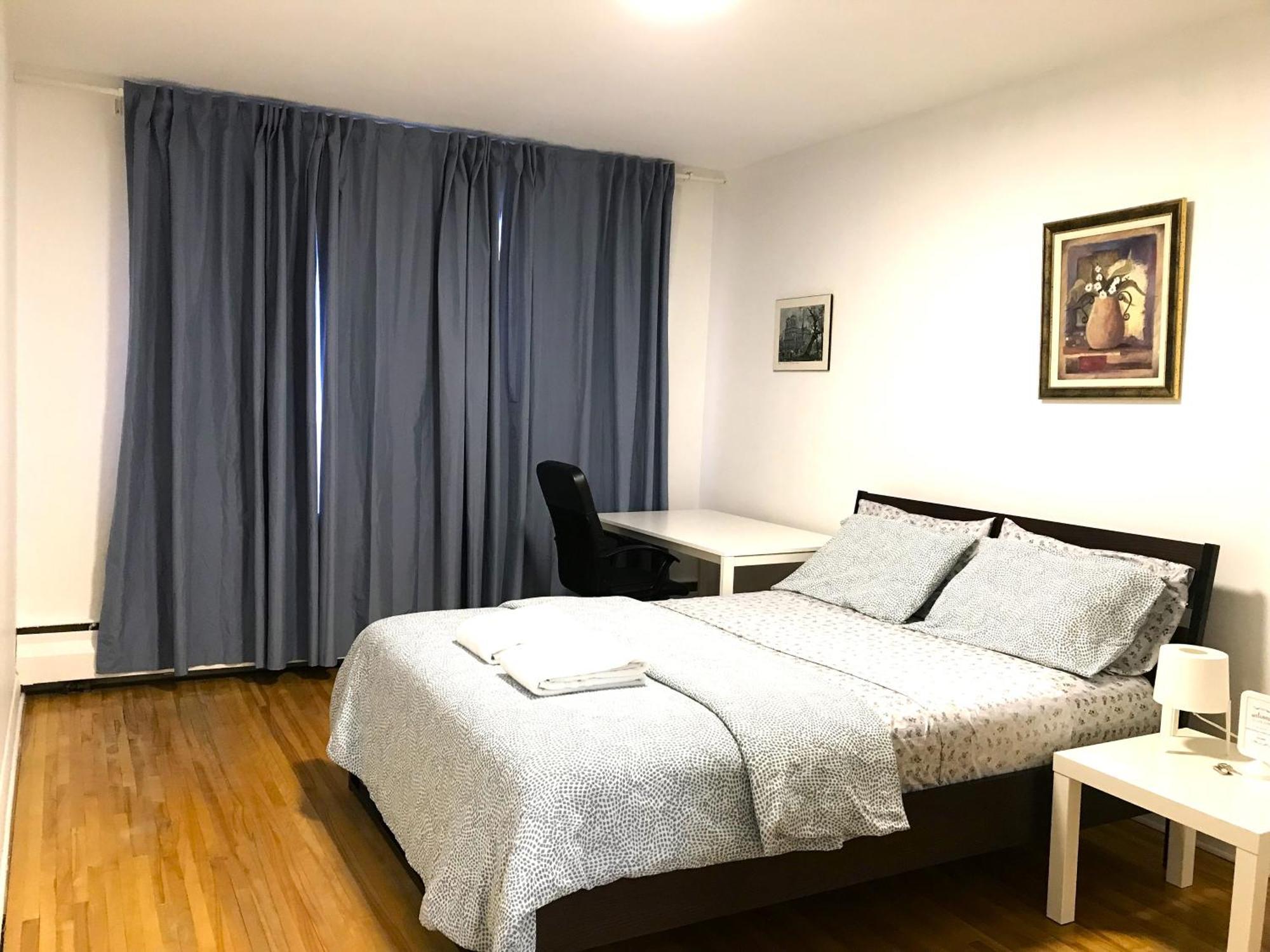 Big Private Room Midmontreal Next To Station Metro - Parking Free Buitenkant foto