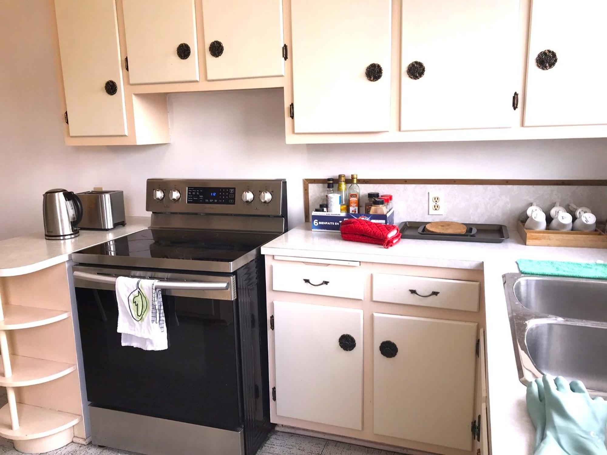 Big Private Room Midmontreal Next To Station Metro - Parking Free Buitenkant foto