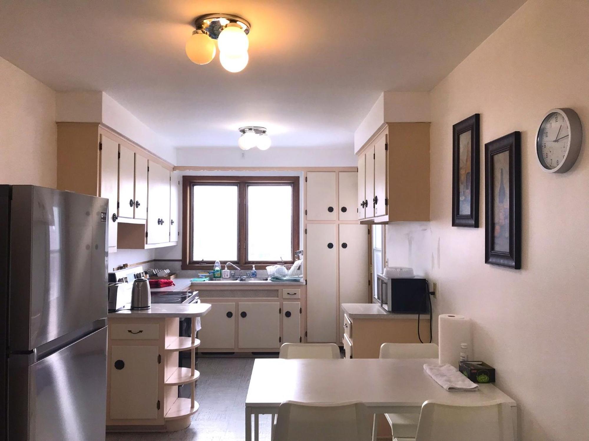 Big Private Room Midmontreal Next To Station Metro - Parking Free Buitenkant foto